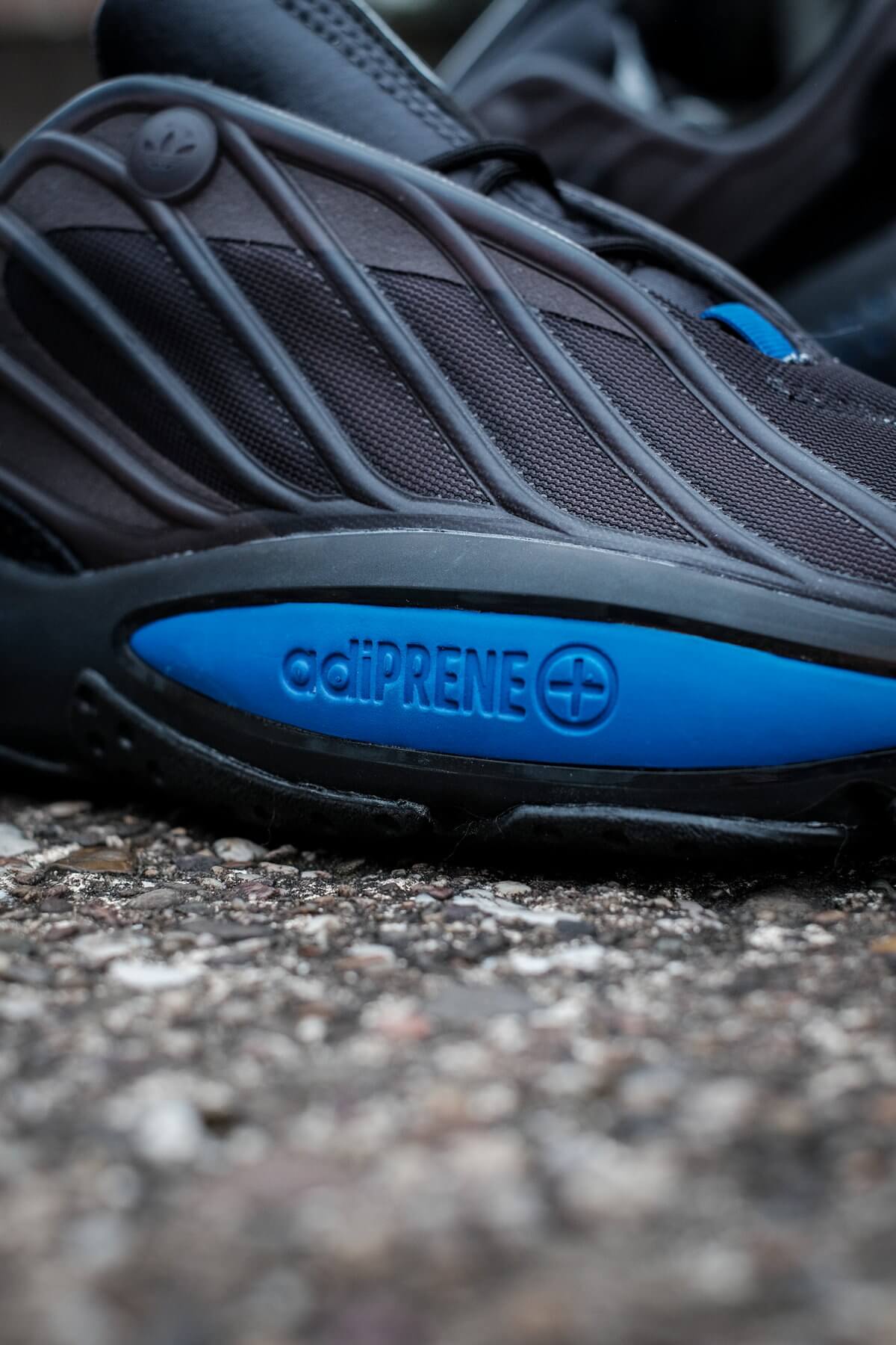 adidas oz adiprene black